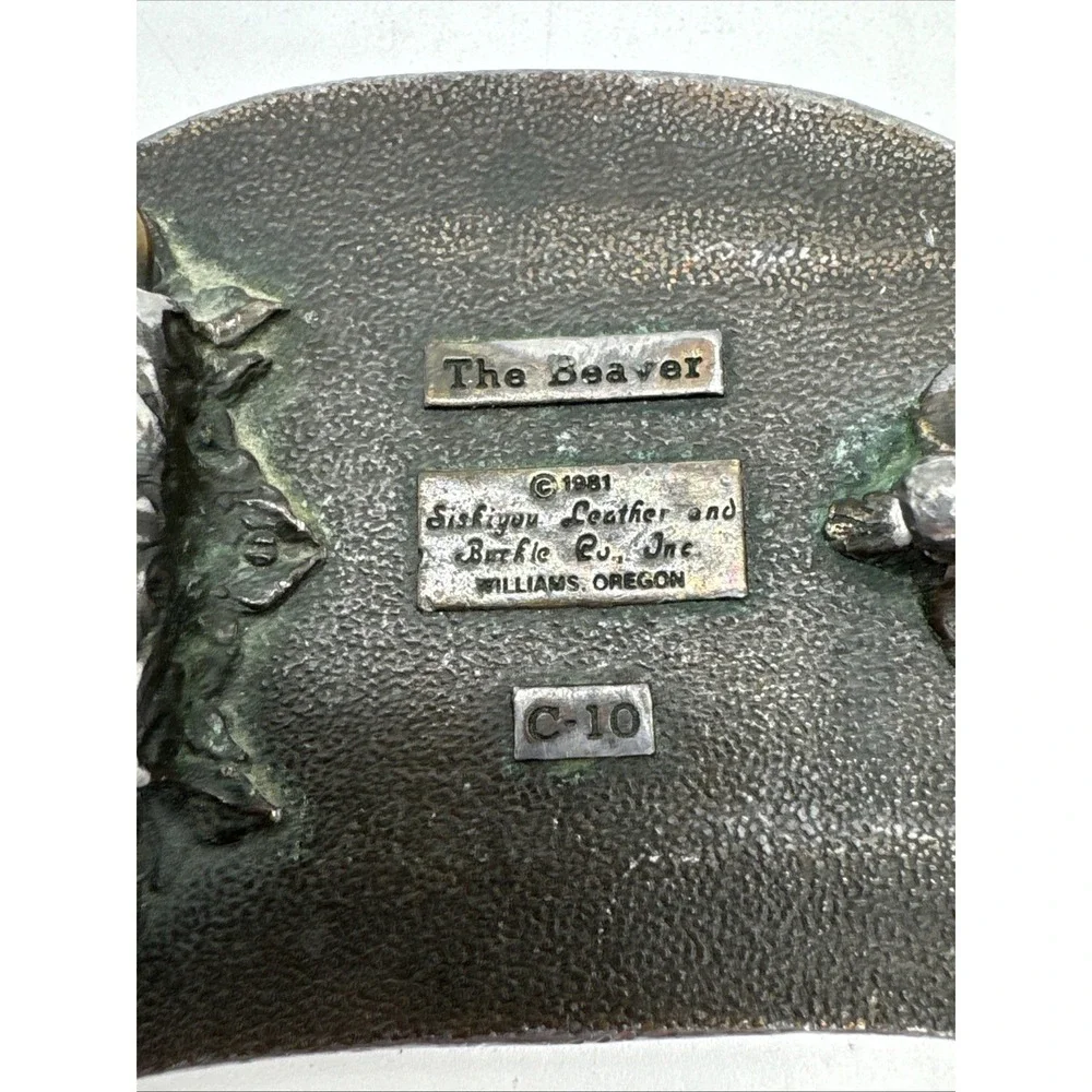 Vtg 1981 Siskiyou Belt Buckle The Beaver RARE Beautiful Patina‎